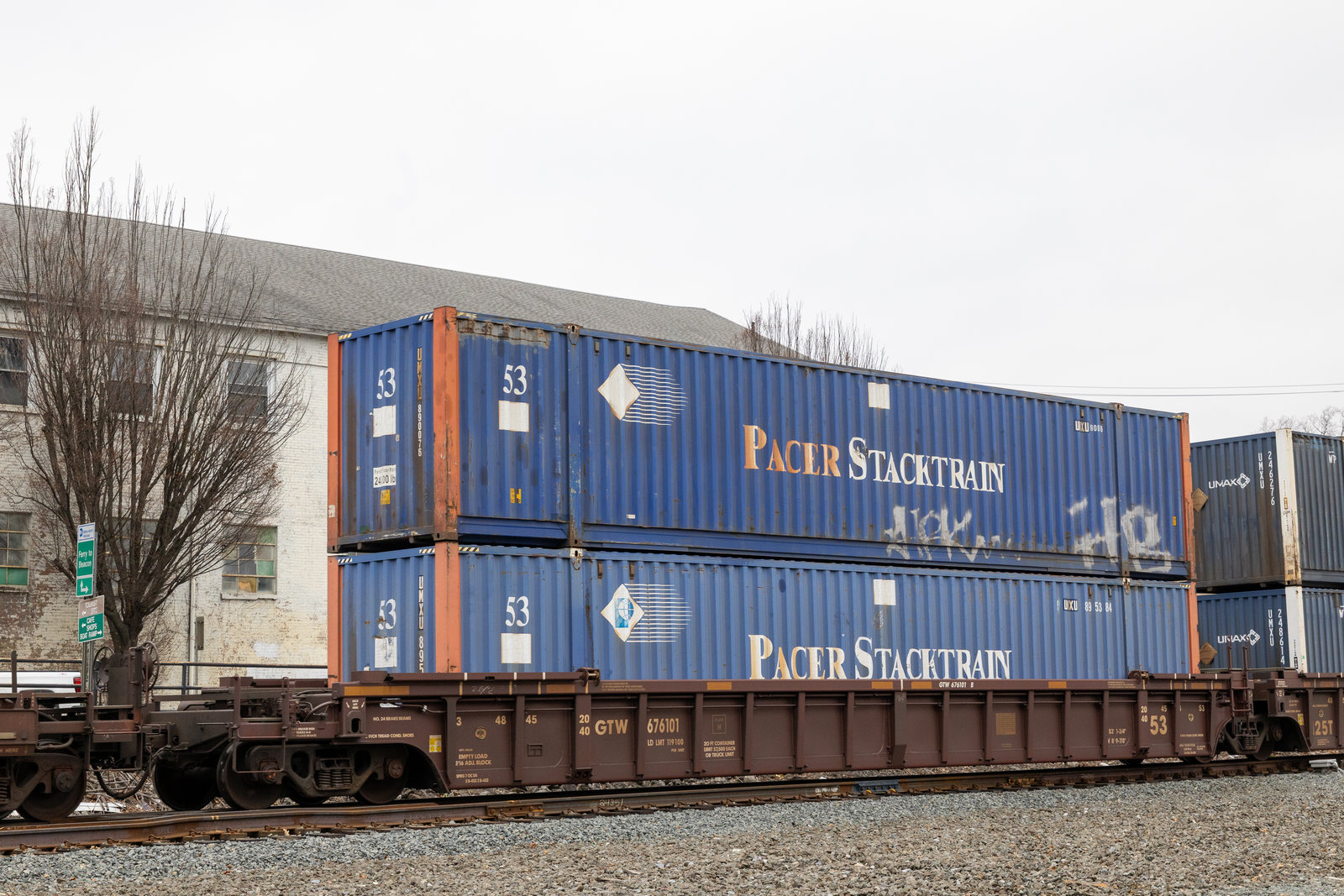 GTW 676101B