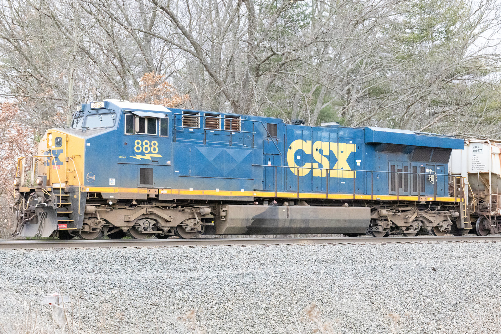 CSXT 888