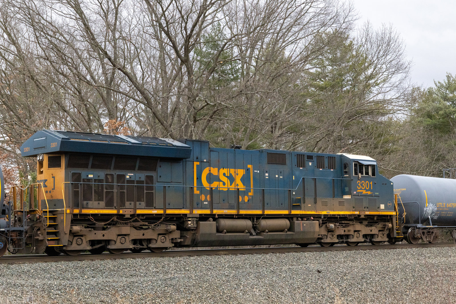 CSXT 3301