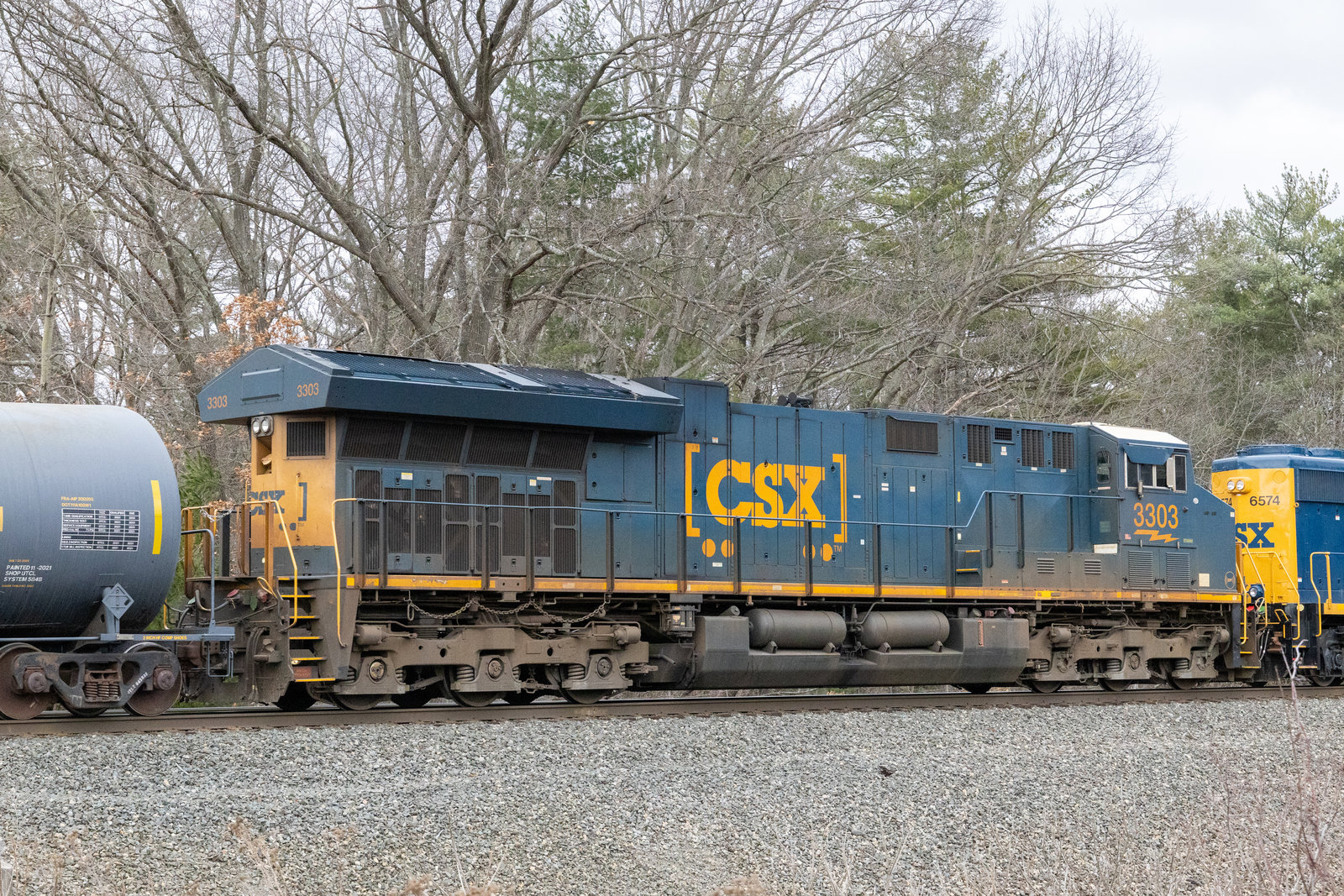 CSXT 3303