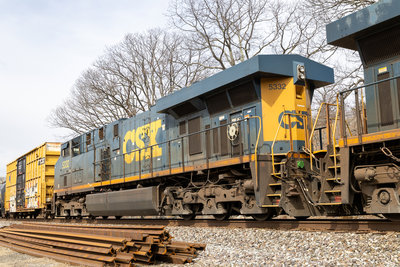 CSXT 5332