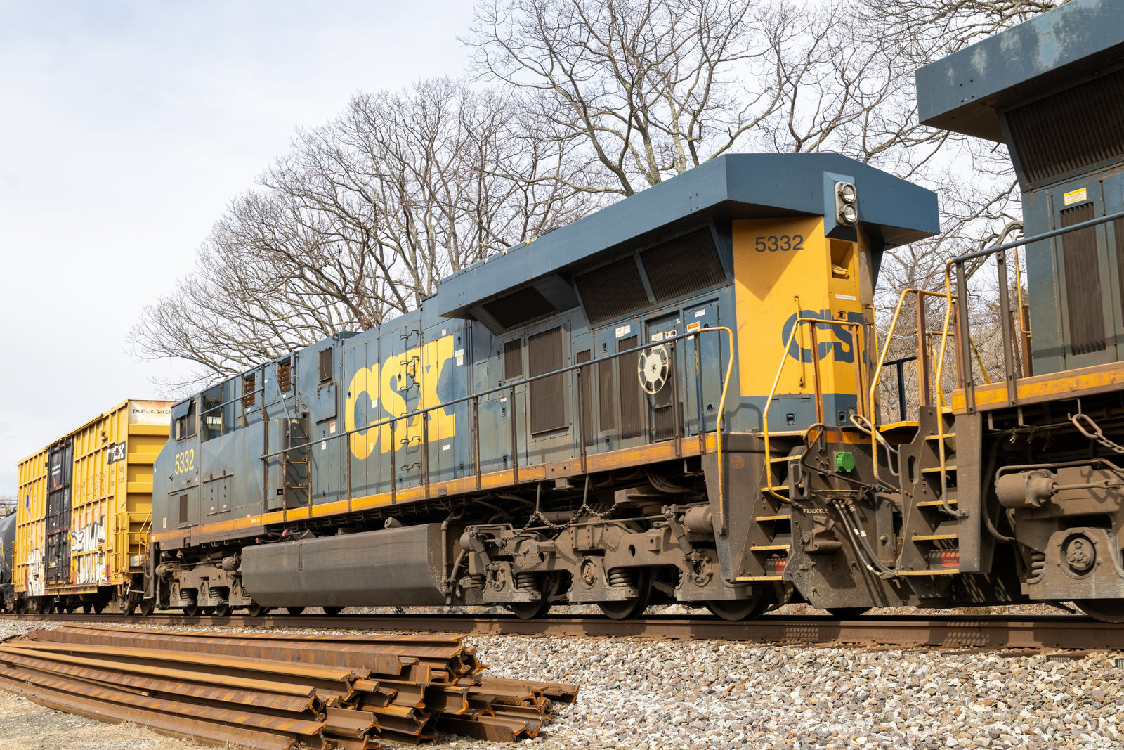 CSXT 5332
