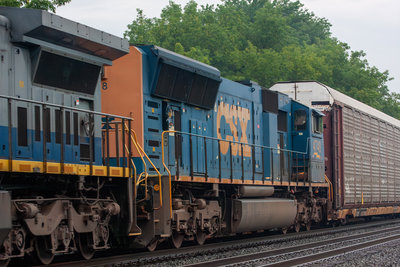 CSXT 4748