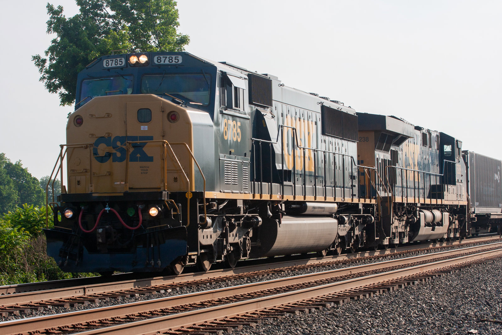 CSXT 8785