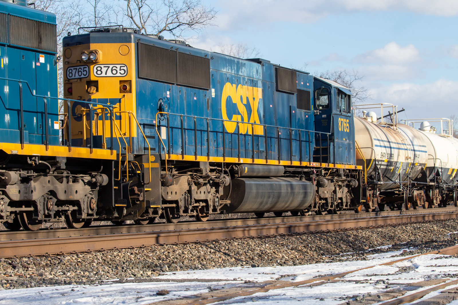 CSXT 8765