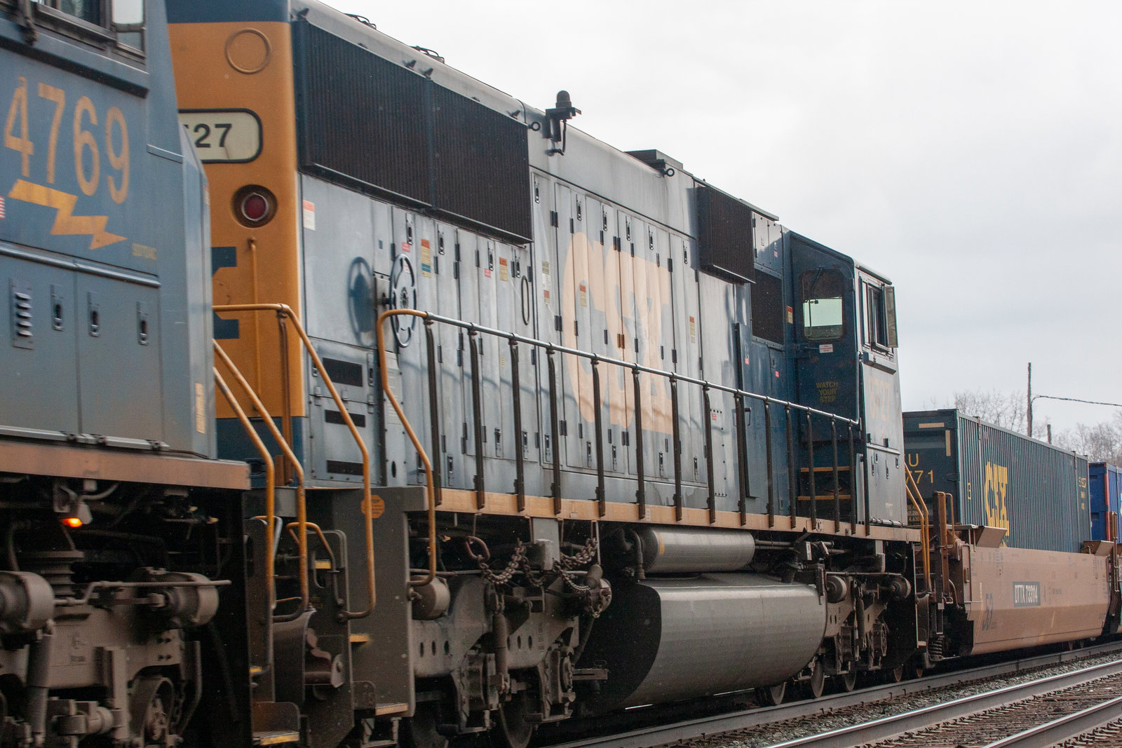 CSXT 8727
