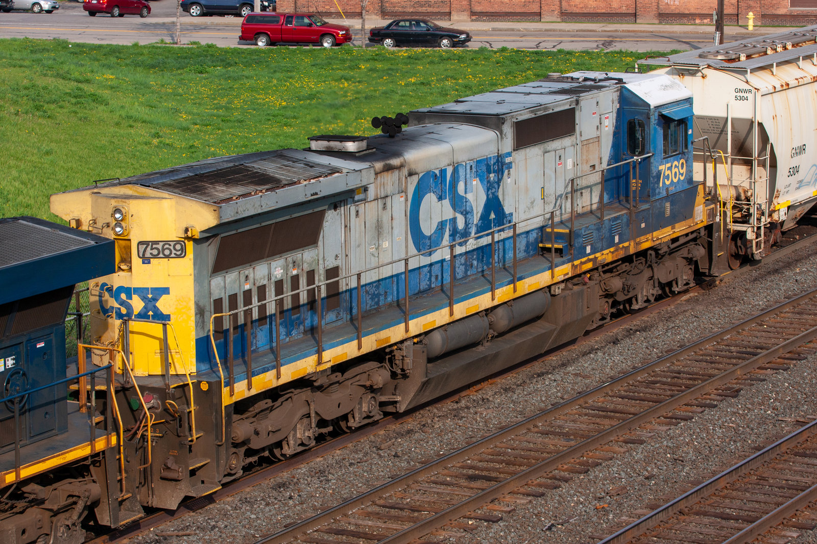 CSXT 7569
