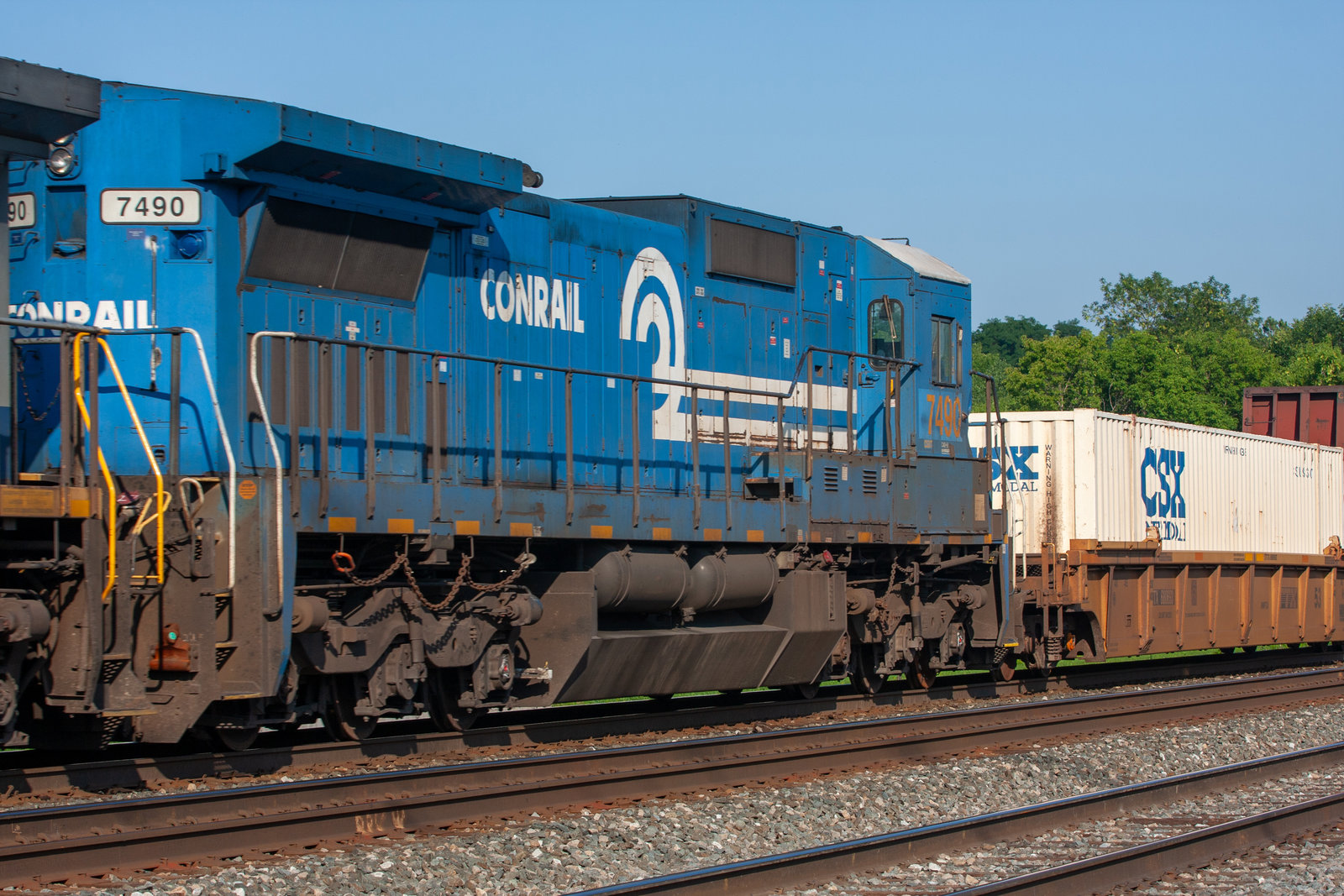 CSXT 7490