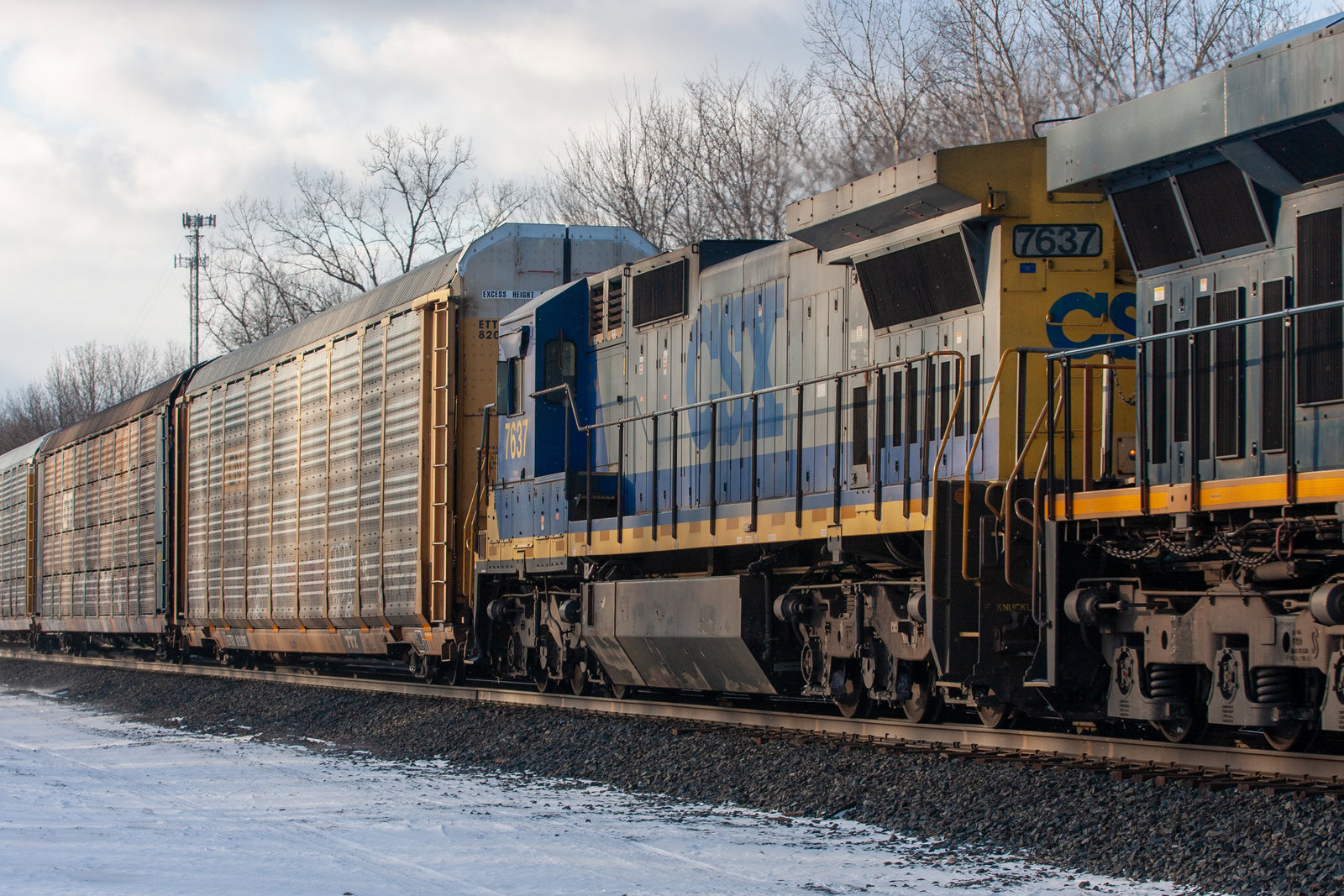 CSXT 7637