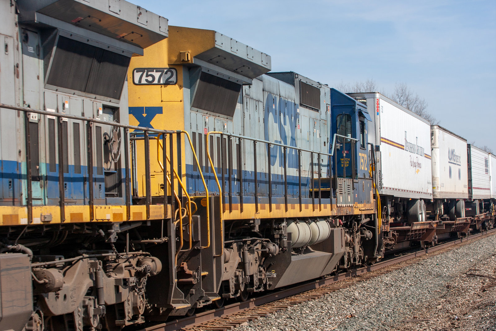 CSXT 7572