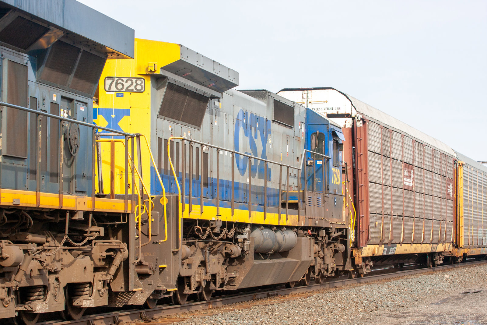 CSXT 7628