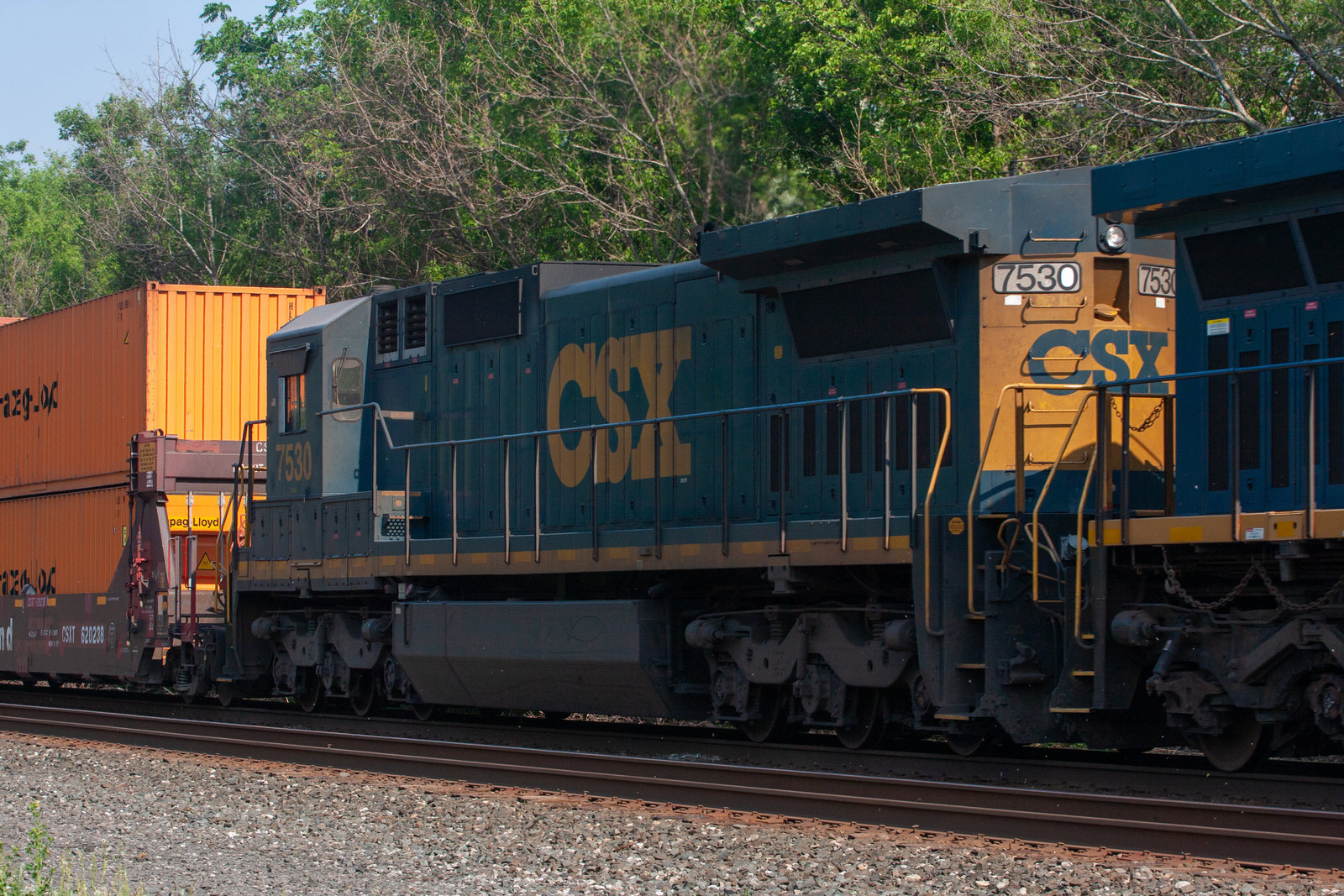 CSXT 7530