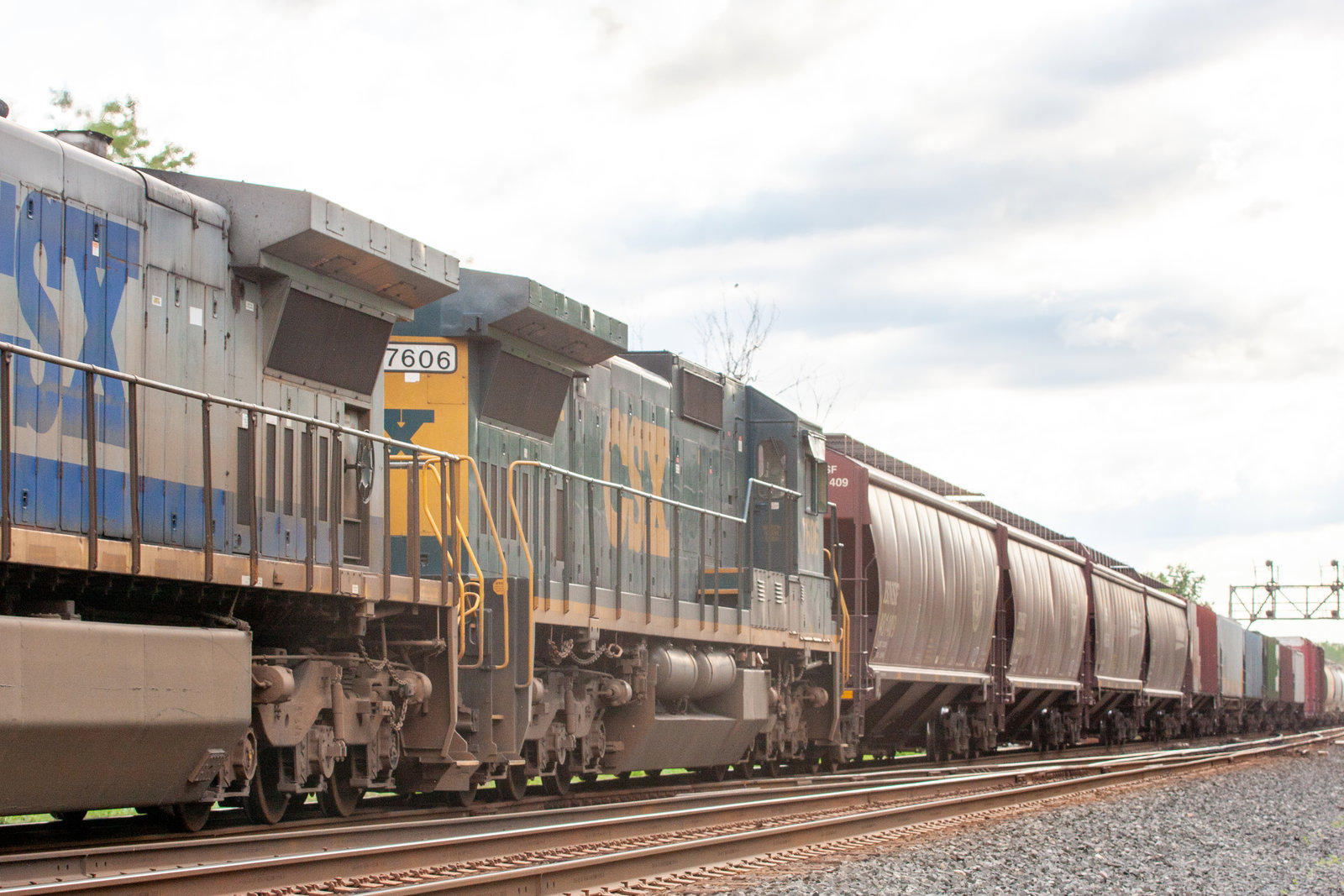 CSXT 7606