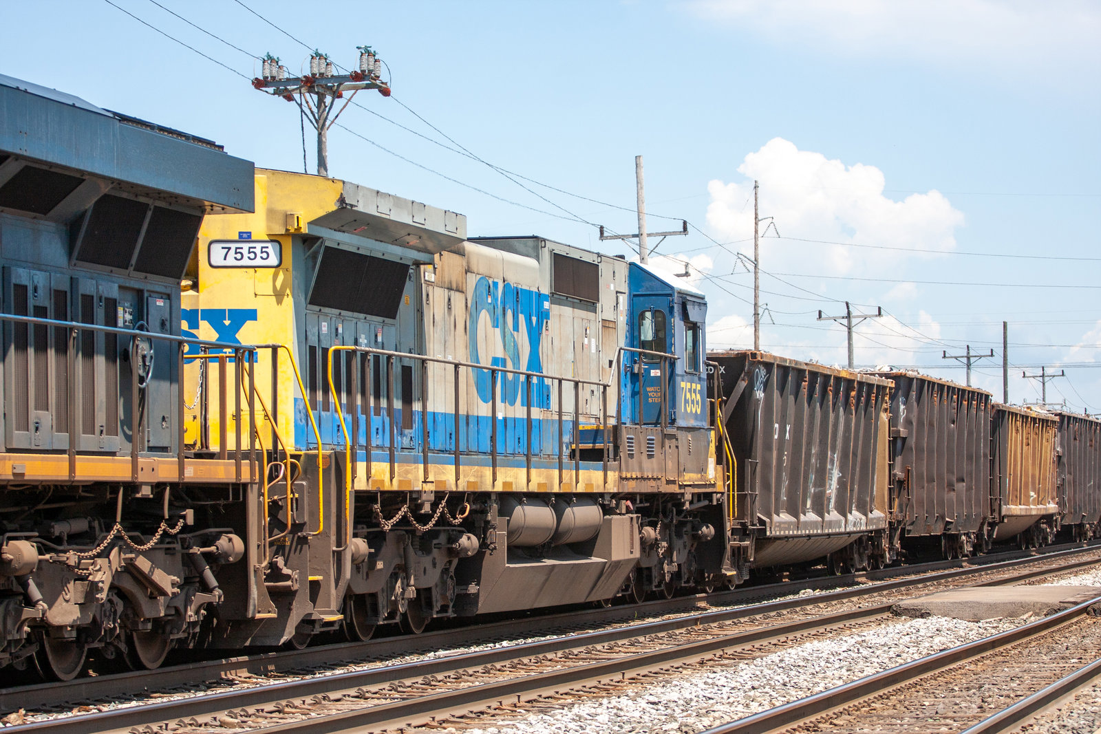 CSXT 7555