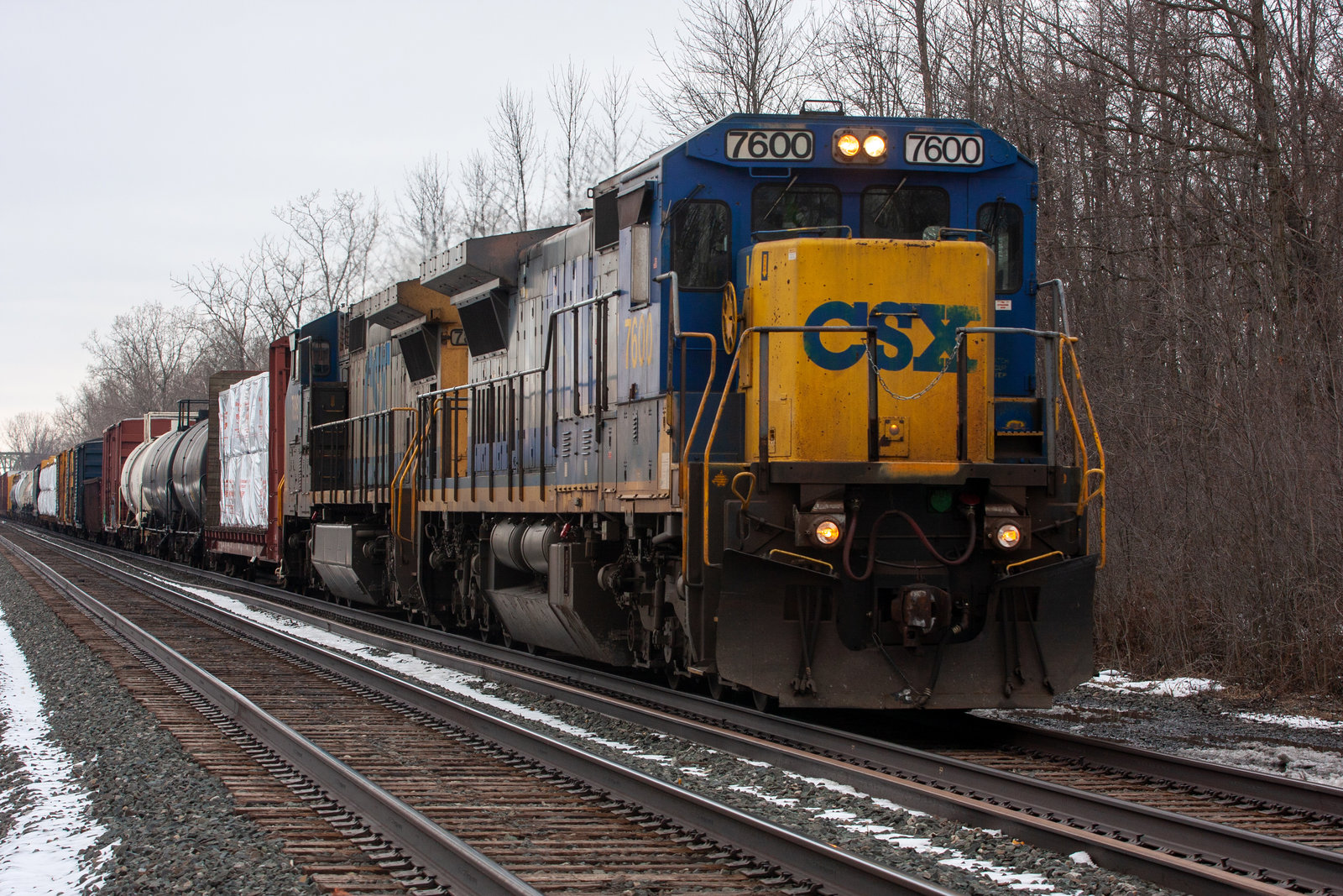 CSXT 7600