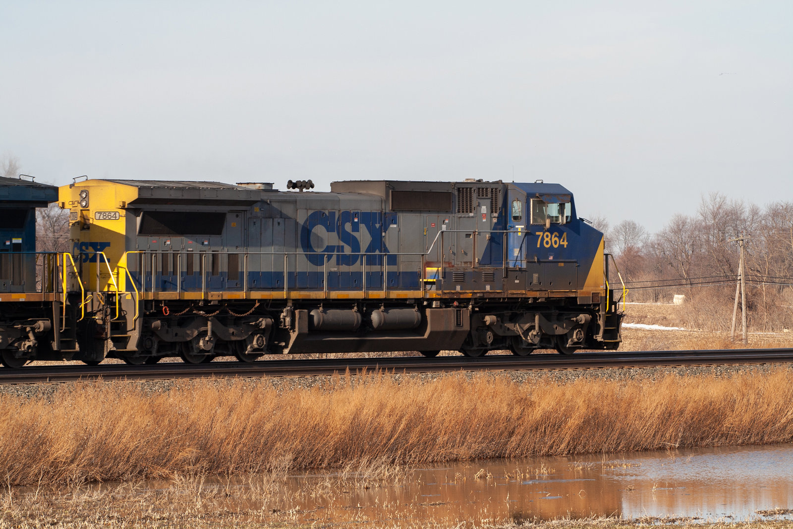 CSXT 7864