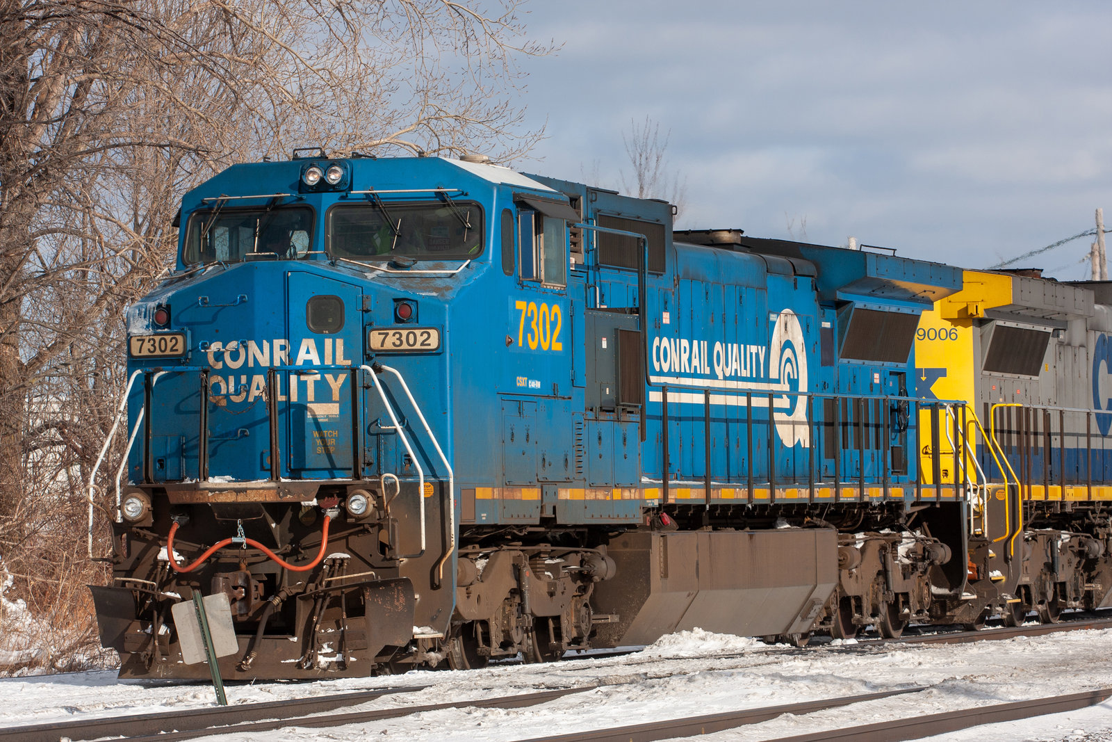 CSXT 7302