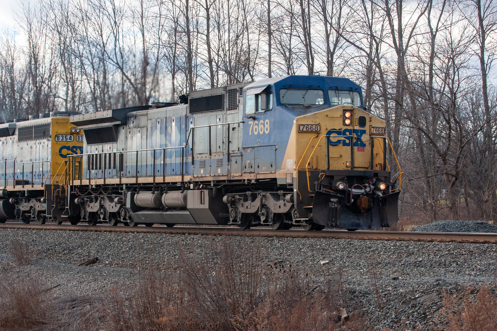 CSXT 7668