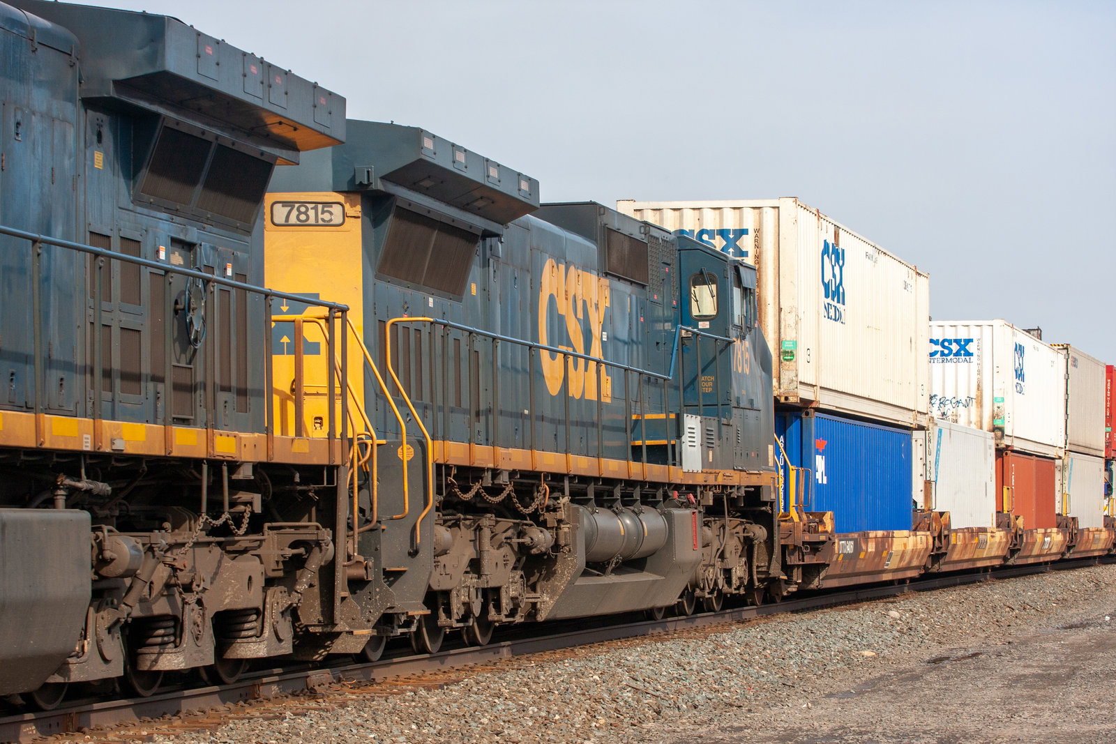 CSXT 7815