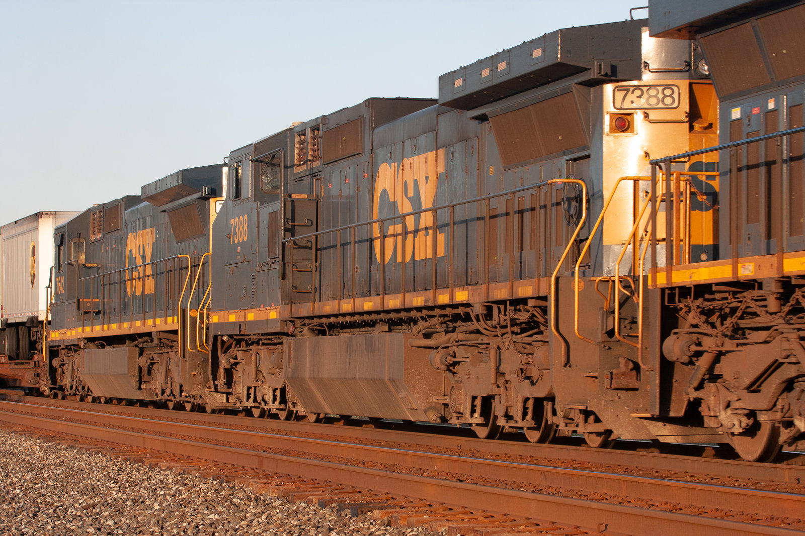 CSXT 7388