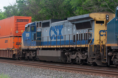 CSXT 7650