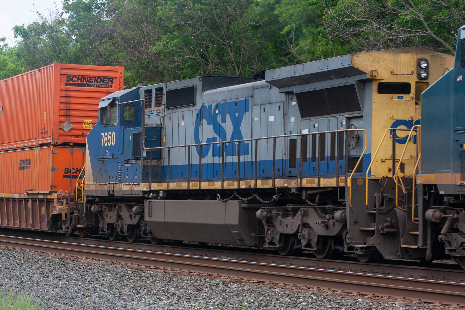 CSXT 7650