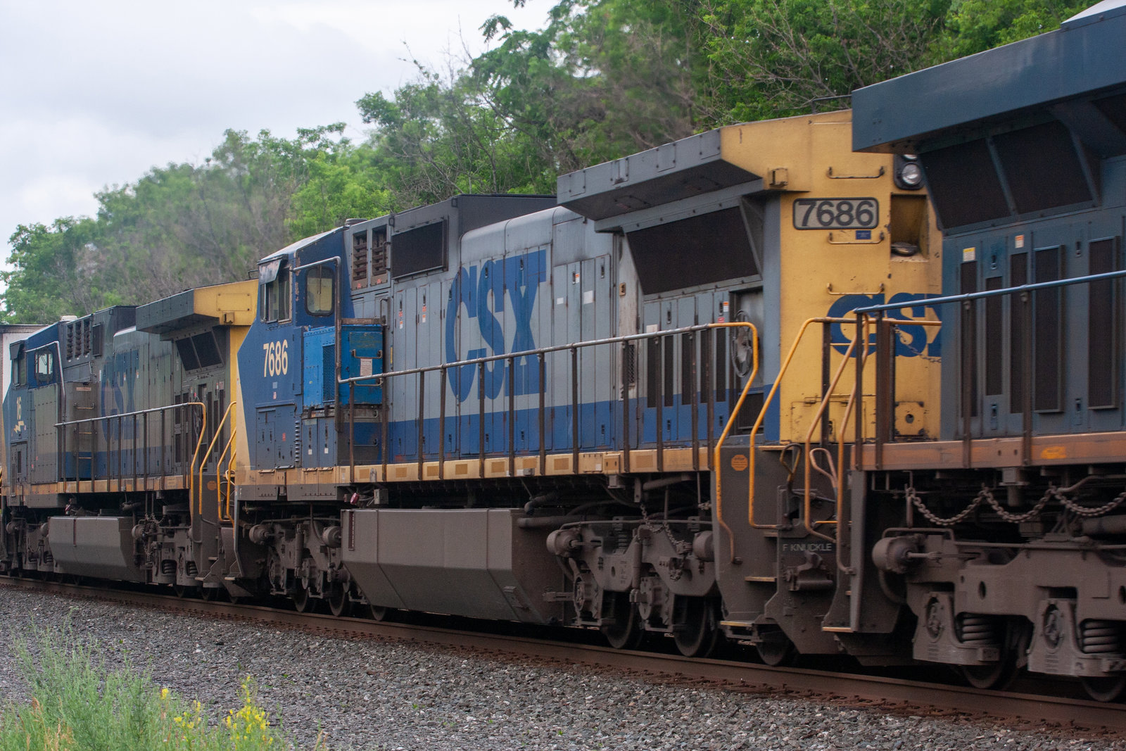 CSXT 7686