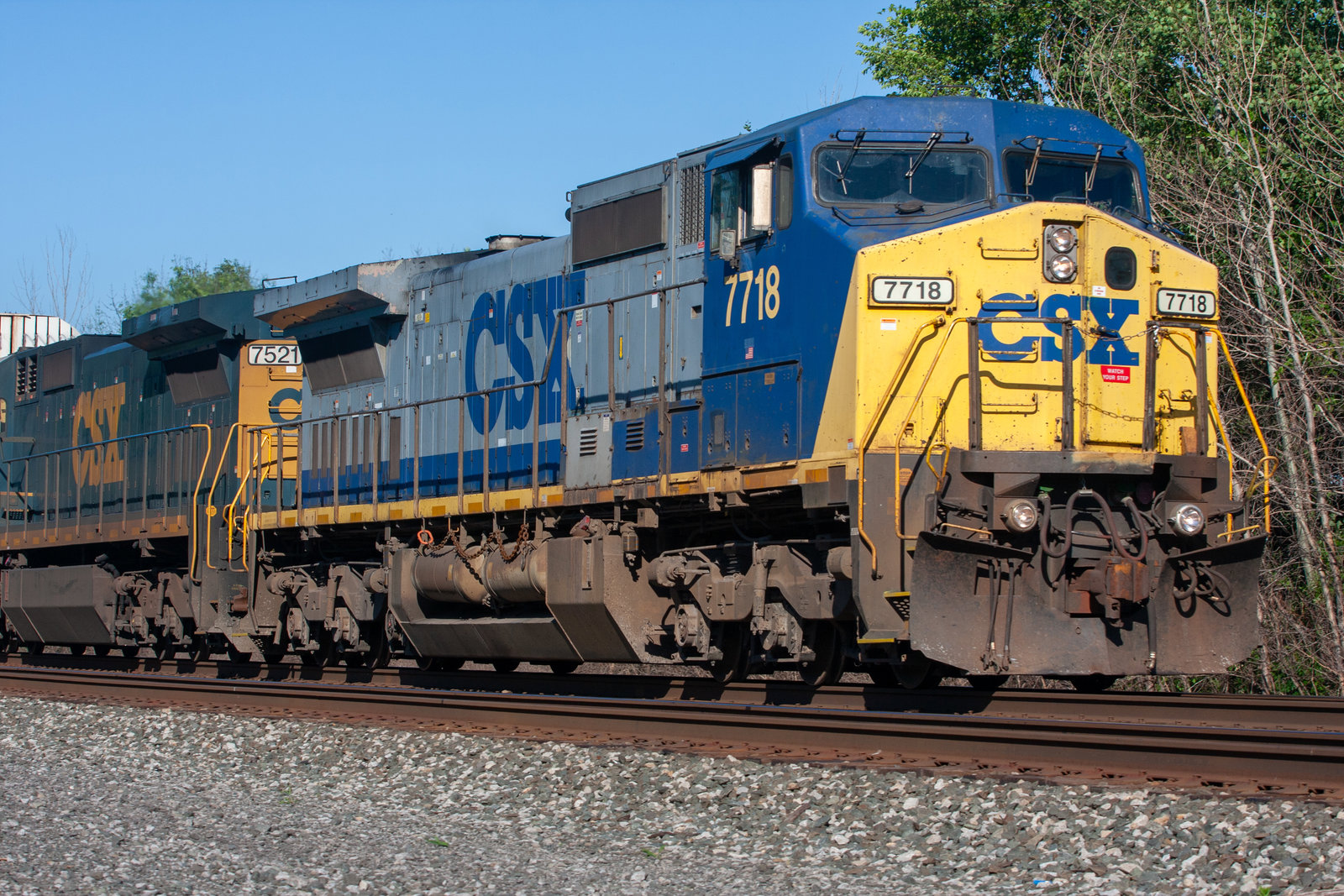 CSXT 7718