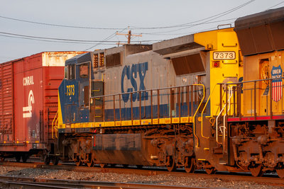 CSXT 7373