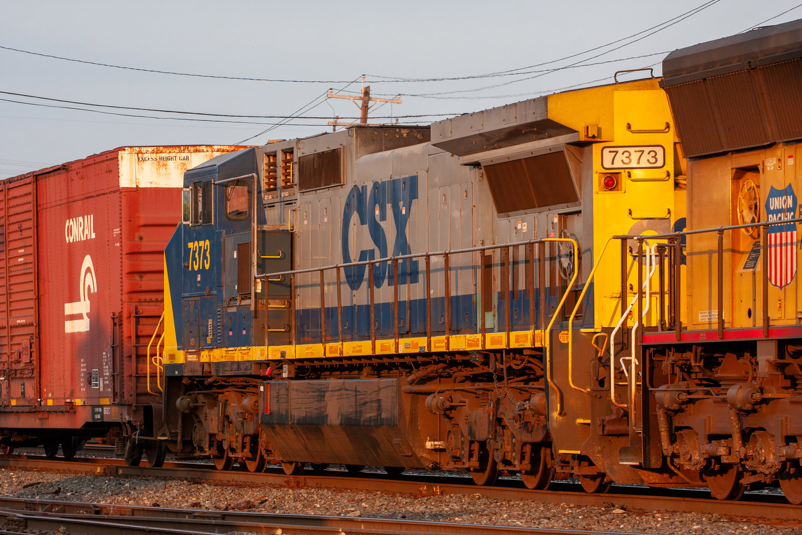 CSXT 7373