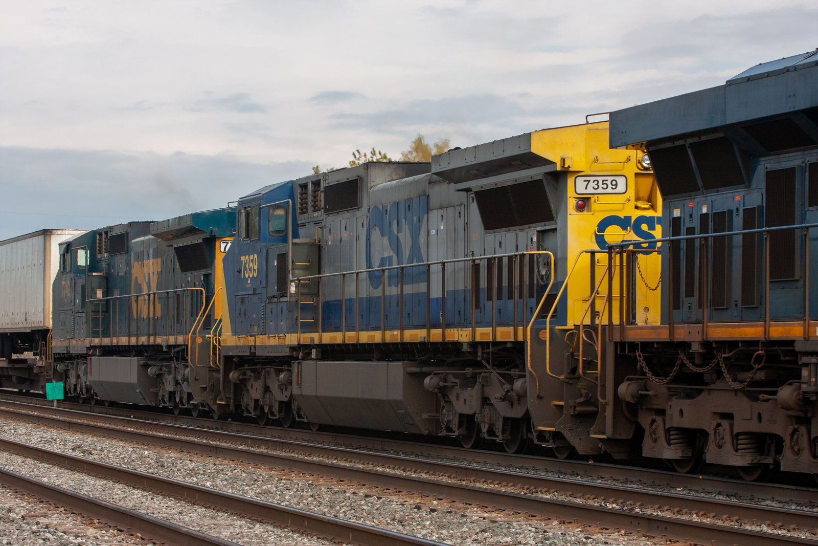 CSXT 7359