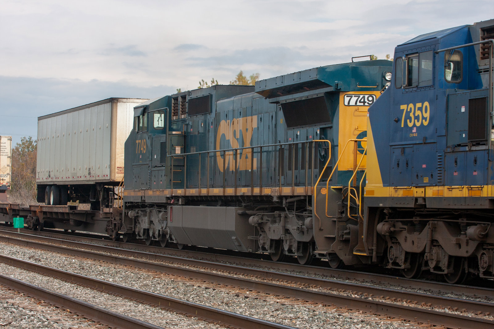 CSXT 7749