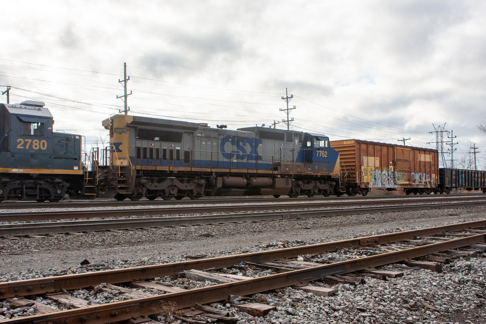 CSXT 7762