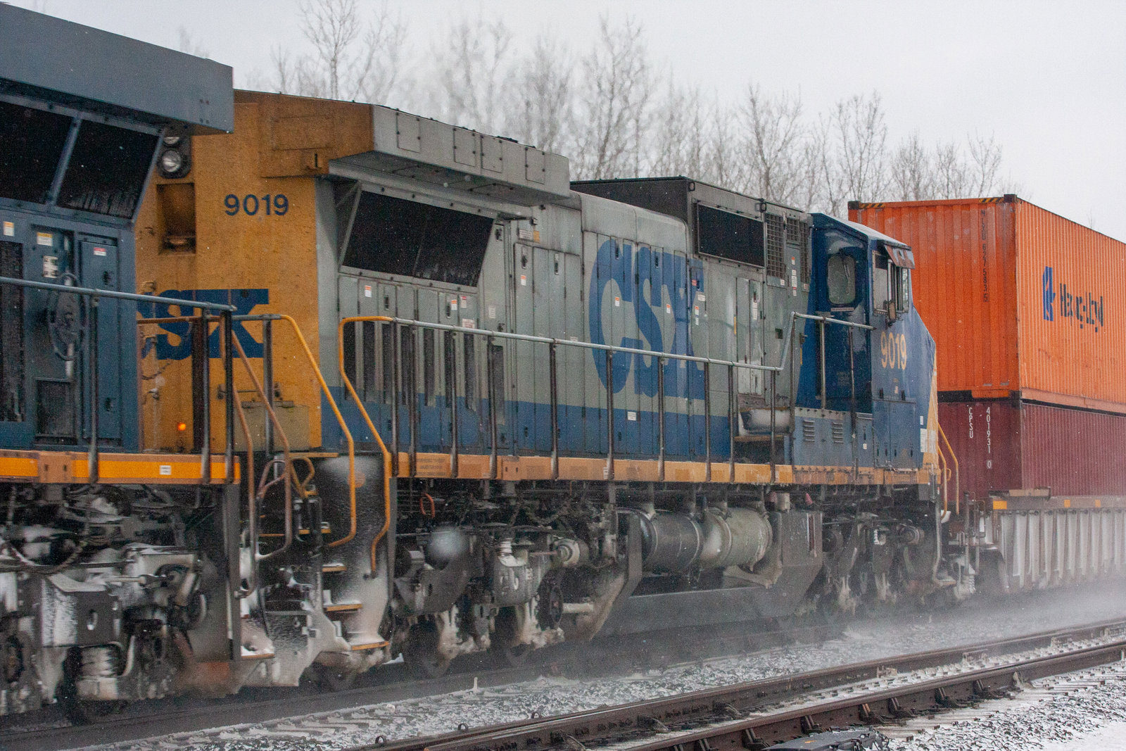 CSXT 9019