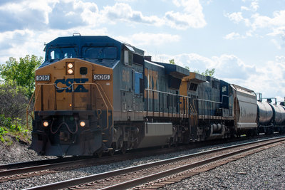 CSXT 9016