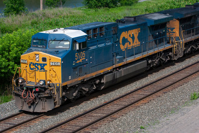 CSXT 5105