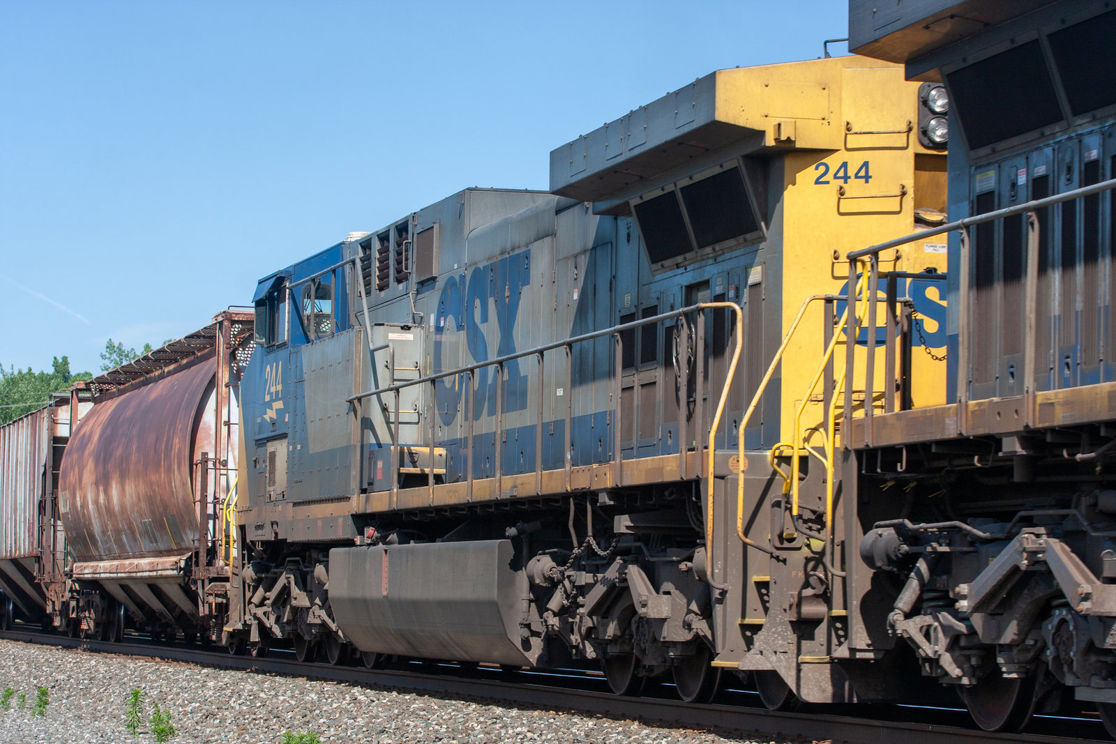 CSXT 244