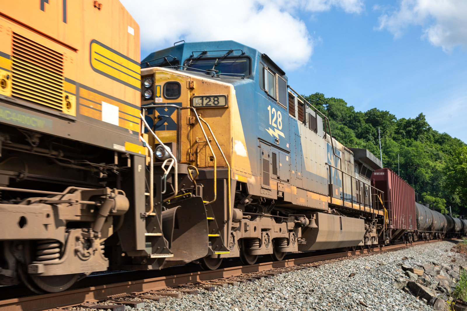 CSXT 128