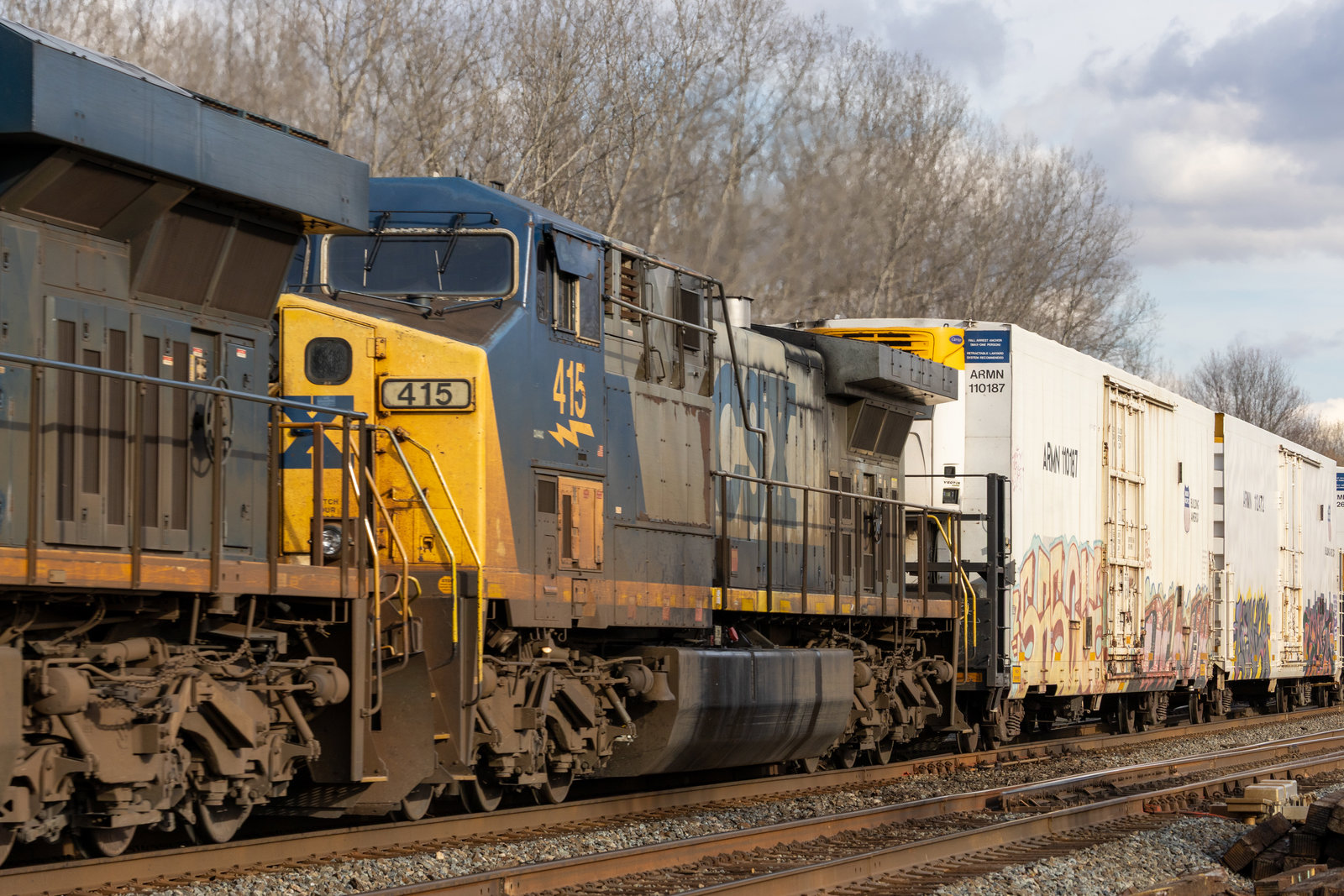 CSXT 415