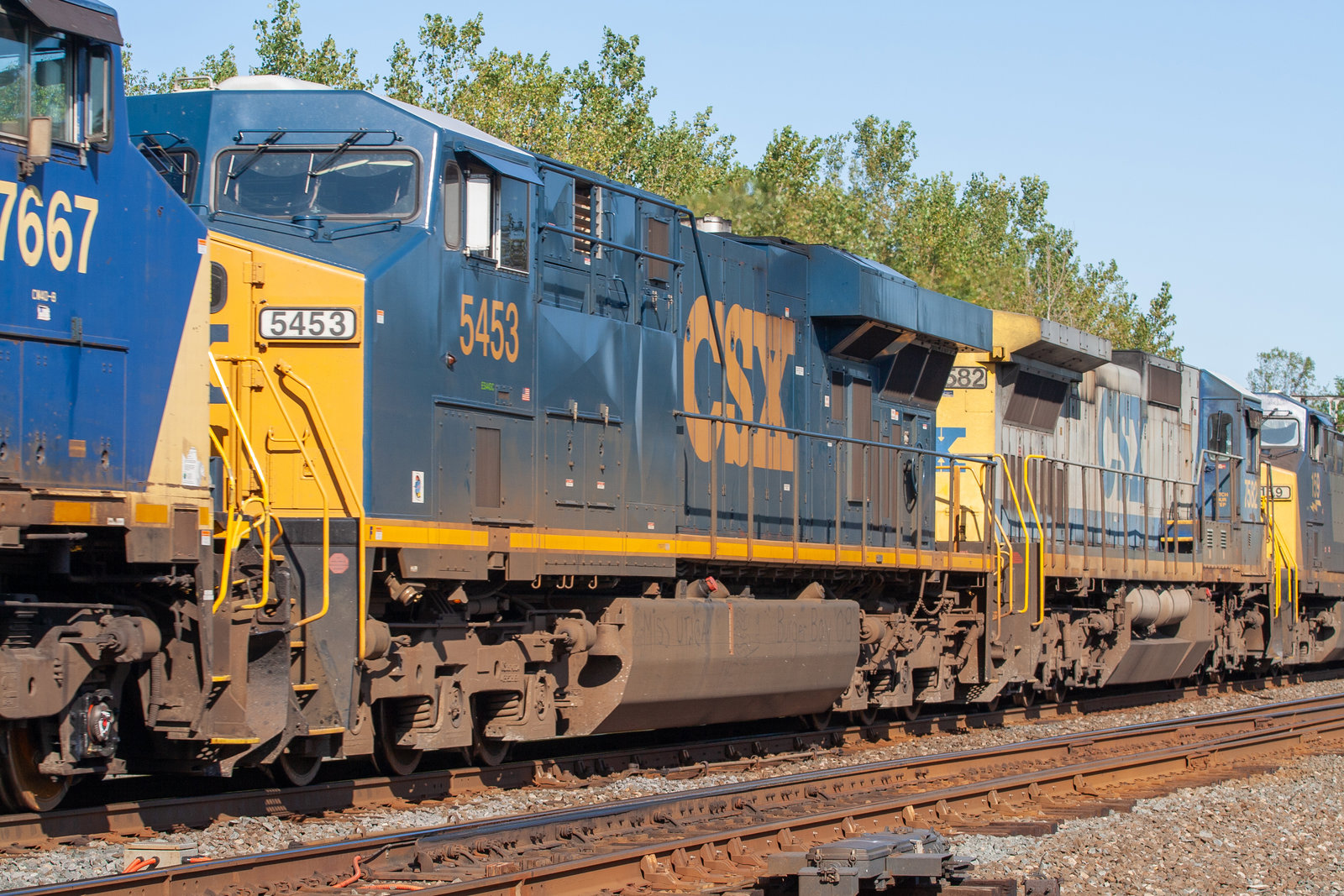 CSXT 5453