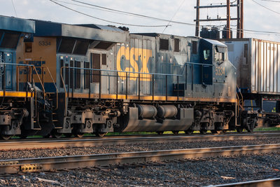 CSXT 5334
