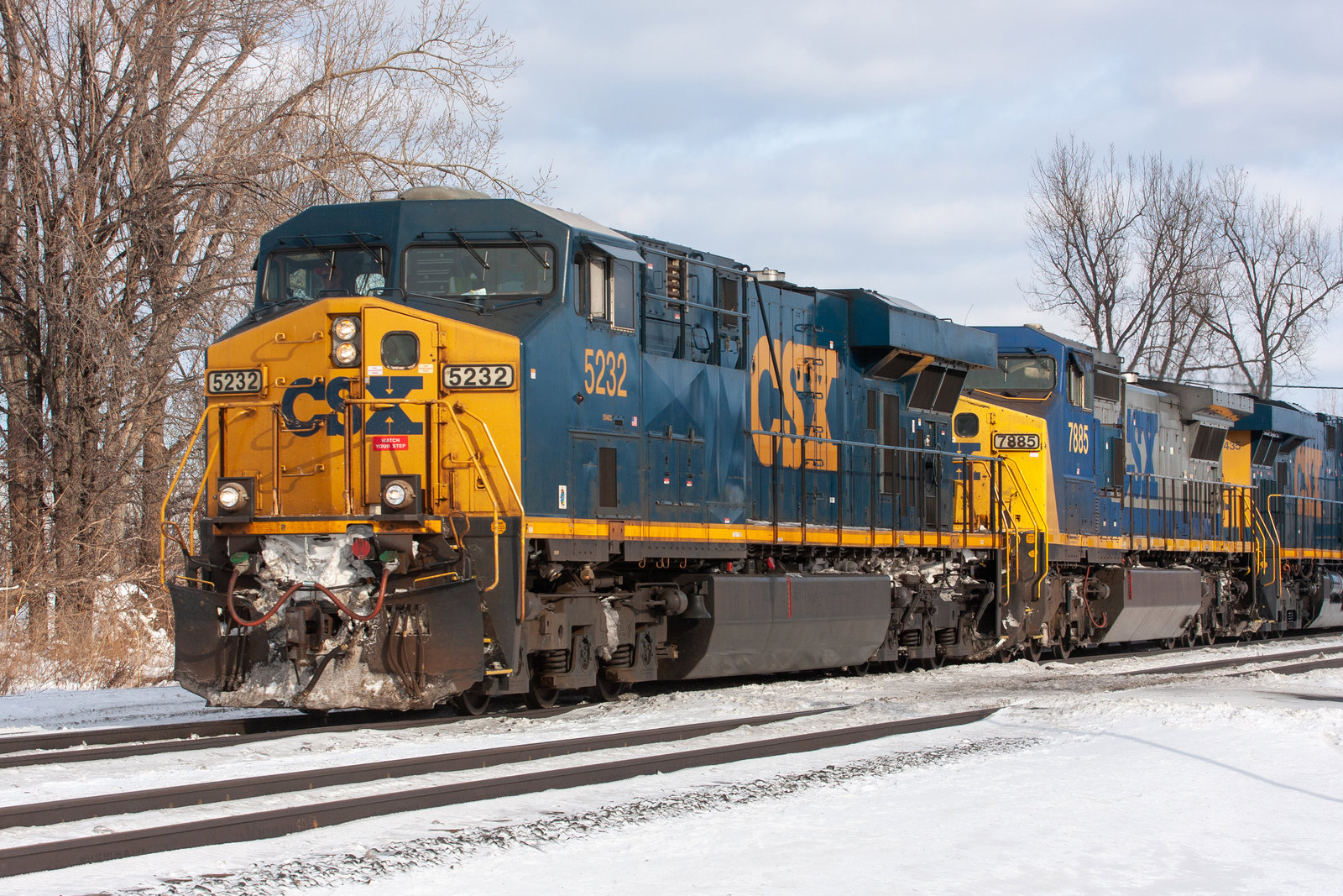 CSXT 5232