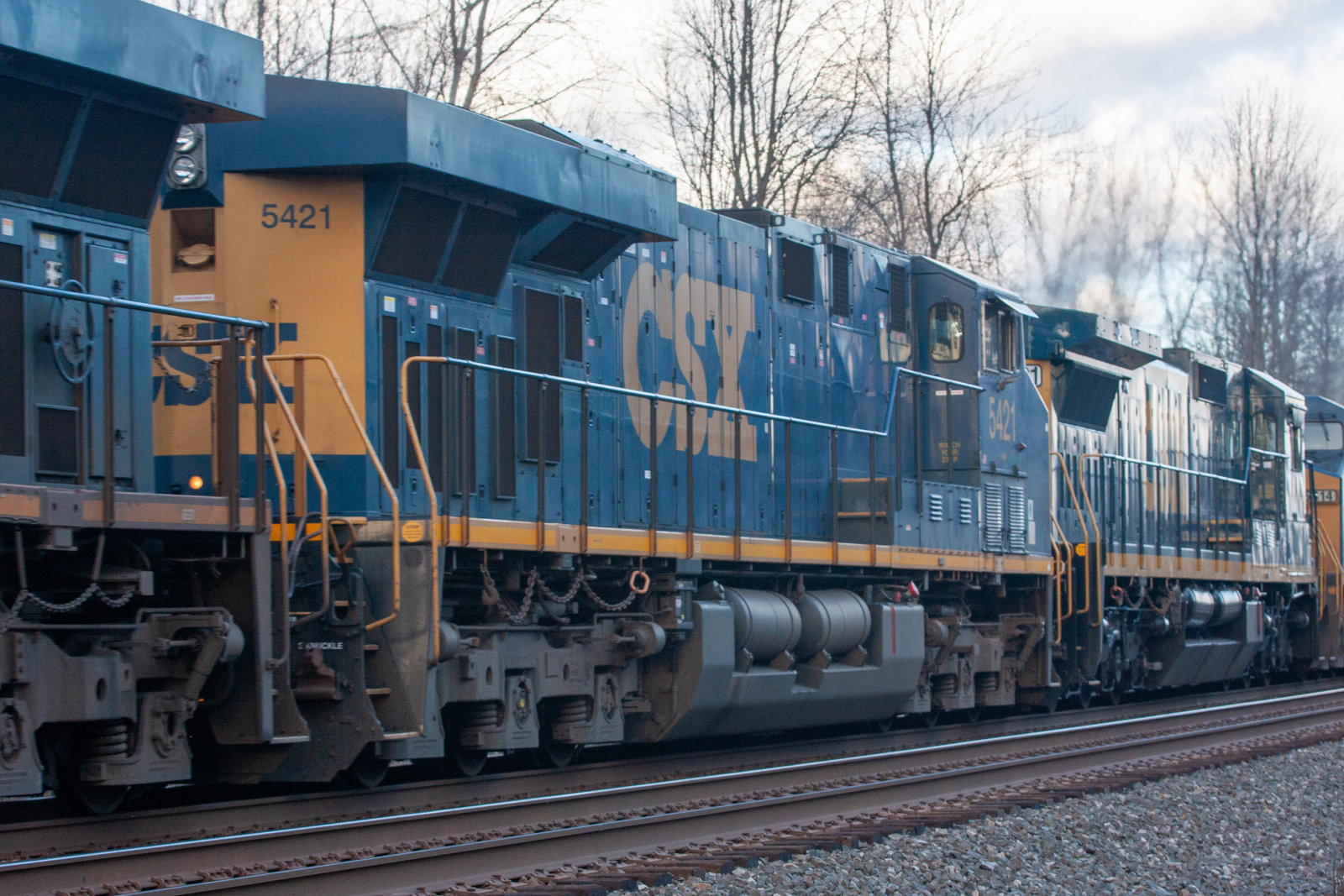 CSXT 5421
