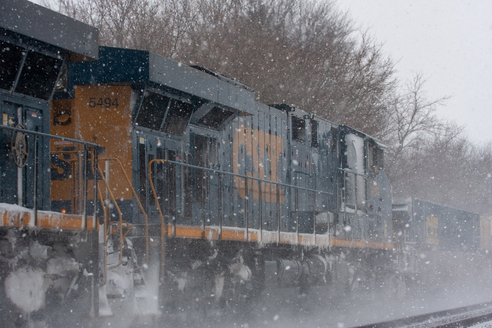 CSXT 5494