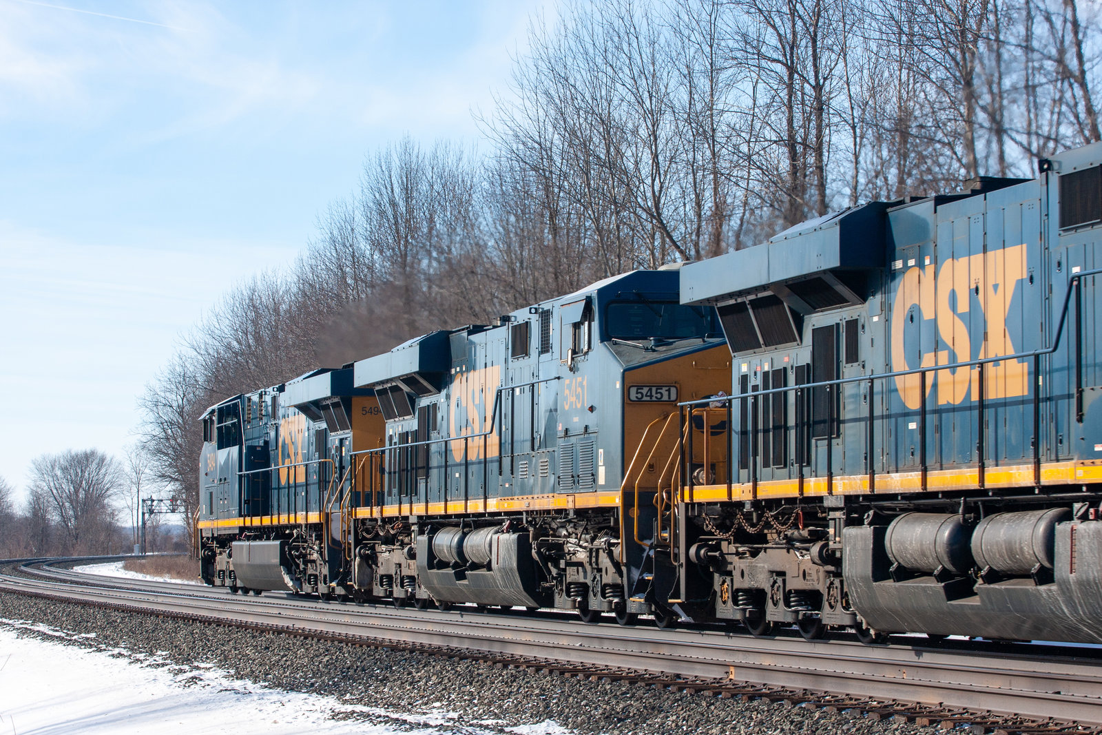CSXT 5451