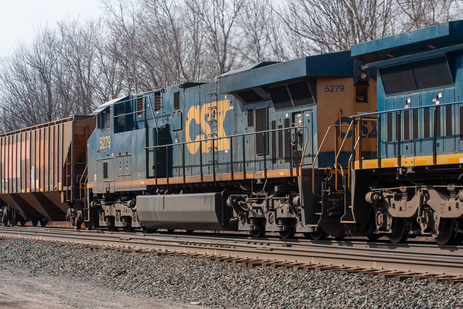CSXT 5279