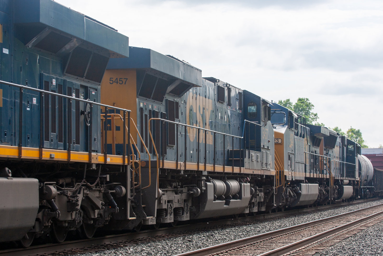 CSXT 5457