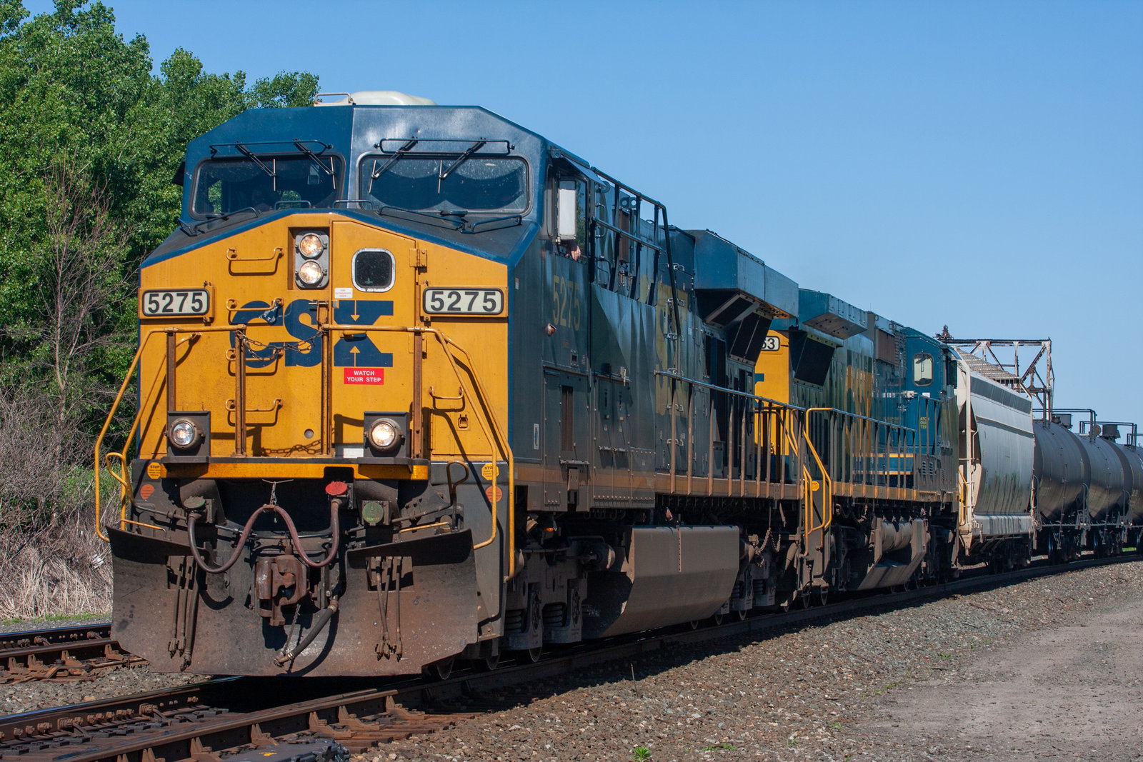 CSXT 5275