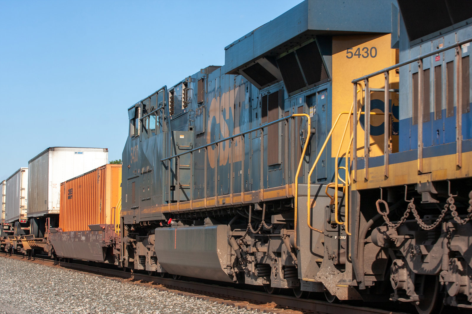 CSXT 5430