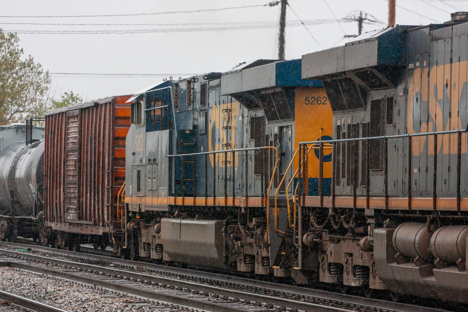 CSXT 5262